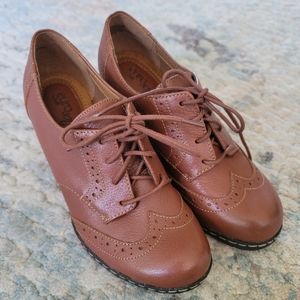 Womens dress shoes